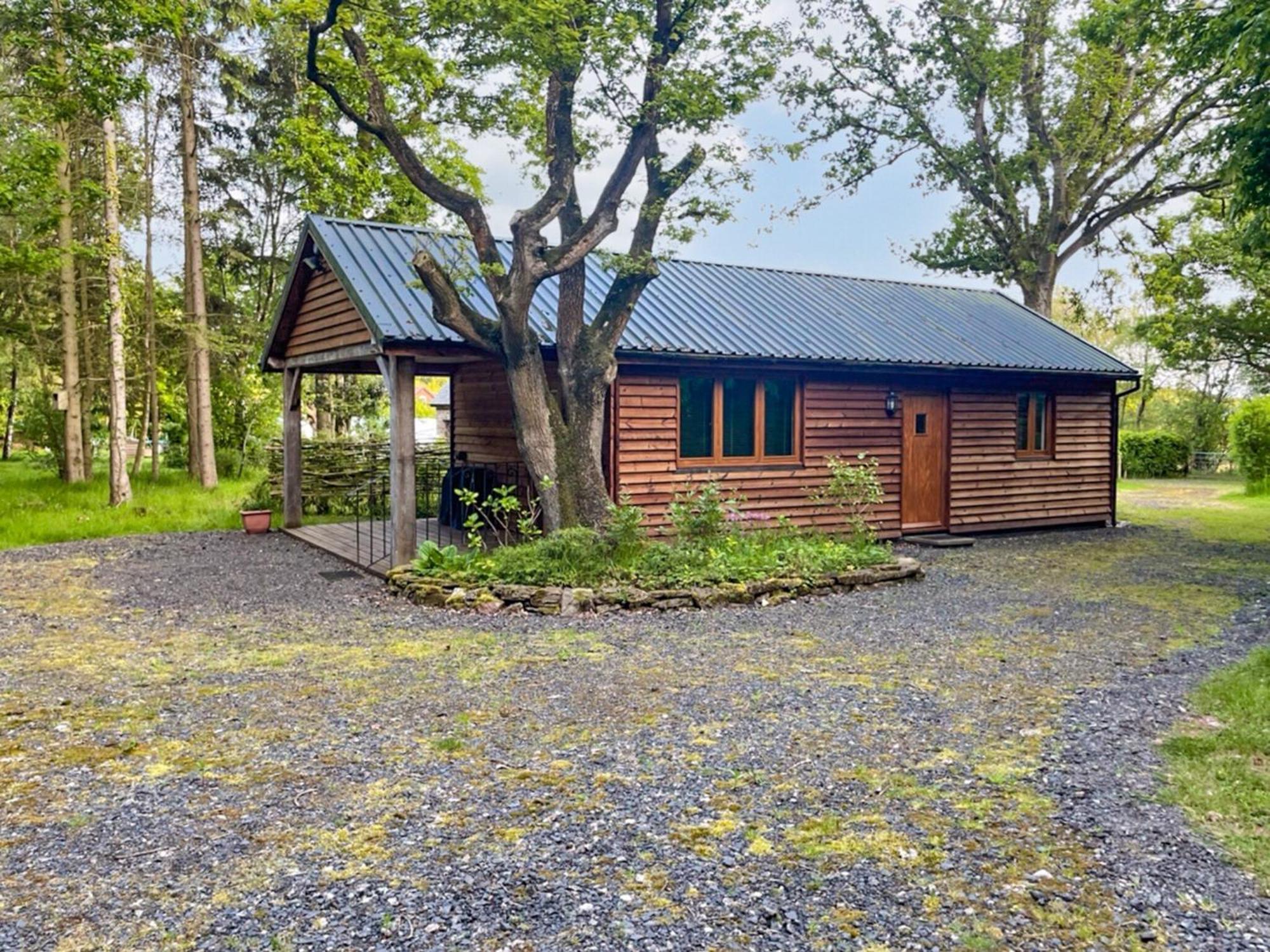 Oak Lodge Edwin Loach Exteriör bild